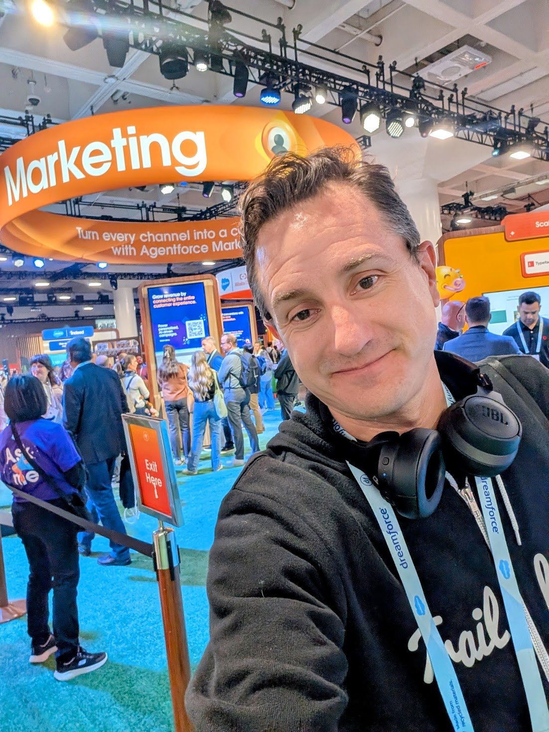 JUSTIN PIEHOWSKI - Salesforce